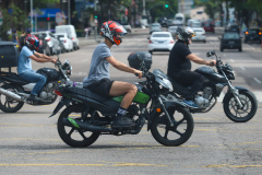 MOTOS