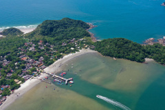  o começo da implementação do sistema de coleta e tratamento de esgoto nas comunidades de Encantadas e Nova Brasília, na Ilha do Mel, em Paranaguá