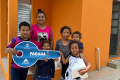 COHAPAR Entrega moradias urbanas e rurais (quilombolas) em Lapa