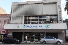 PROCON-PR NOTIFICA BANCOS QUE FINANCIAM CARROS USADOS OU SEMINOVOS