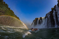 Paraná foi o terceiro maior portão de entrada de turistas estrangeiros no Brasil em 2024