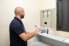 Copel visita escolas públicas para identificar oportunidades de economia