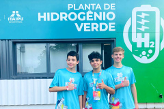 Robótica e tecnologia: estudantes da rede estadual deixam legado de inovação em escolas do Oeste