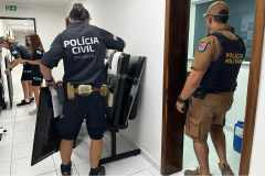 PCPR e PMPR apreendem mais de 100 televisores provenientes de estelionato em Matinhos