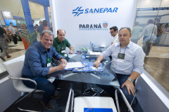 Sanepar encerra a participação no Paraná Mais Cidades divulgando os principais programas e serviços para atender aos municípios do Paraná