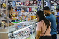 COMÉRCIOS PEQUENOS
