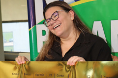  10 anos de CPF na nota: moradora de Londrina recebe prêmio de R$ 1 milhão no Nota Paraná