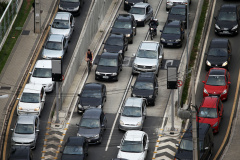 Prazo para pagamento do IPVA 2025 de veículos com final de placa 5 e 6 encerra nesta segunda-feira