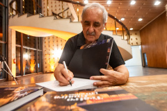 TEATRO GUAÍRA LANÇAMENTO LIVRO 140 ANOS