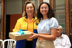 CJAP ALUNA RECEBE PRÊMIO CONCURSO INTERNACIONAL