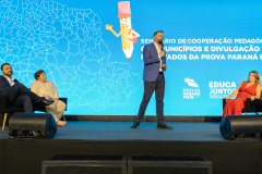 Seminário apresenta resultados da Prova Paraná Mais a gestores municipais de educação