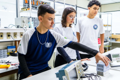 Paraná avança na formação técnica e já soma mais de 123 mil estudantes na EPT