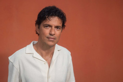 Jorge Vercillo celebra 30 anos de história com show no Guairão