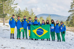 Paranaenses conquistam 11 medalhas em mundial escolar realizado na Sérvia