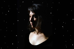 Programa para o feriado: "Odisseia de Homero, canto 4 - Helena de Esparta" chega nesta sexta (18) ao Teatro Guaíra