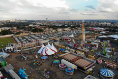 Calendário de eventos turísticos de abril tem festivais, convenções e religiosidade no Paraná