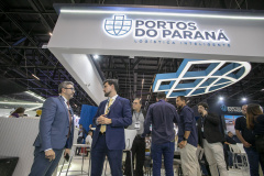 Portos do Paraná impulsiona negócios e debate avanços no marco legal portuário na Intermodal 2025