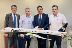 AVIÃO AZUL