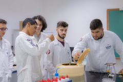 SETI Paraná seleciona profissionais para modernizar indústrias; remuneração é de R$ 5,1 mil