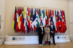 SGDES e representante da Casa Civil participaram de paineis e encontros técnicos, junto com outros 150 líderes globais e especialistas para discutir caminhos para cidades mais inclusivas. (Fotos: SGDES)   