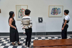 MAC Paraná promove atividade com artistas e curador da mostra  “Somos Este Tipo de Gente”