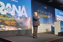 Com foco na melhor idade, Estado apresenta destinos, serviços e atrativos no Fórum de Turismo 60+