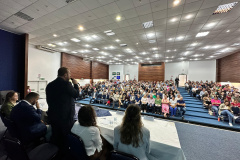 Estado reúne gestores e técnicos da assistência social para aprimorar conhecimentos e fortalecer ações