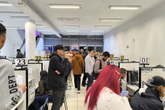 Mais de 1.100 atendimentos e 428 pré-aprovados no Mutirão de Empregos de Curitiba