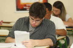 Exames Educação de Jovens e Adultos.  - Foto: Divulgação SEED