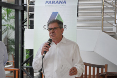 O presidente da Companhia de Habitação do Paraná (Cohapar), Jorge Lange, realizou a primeira reunião trabalho com os funcionários da empresa nesta segunda-feira (14). A assinatura do termo de posse aconteceu na última sexta-feira (11), após a indicação do governador Carlos Massa Ratinho Junior ter sido aprovada pelo Conselho de Administração da companhia.  Curitiba, 14/01/2019  -  Foto: Cohapar