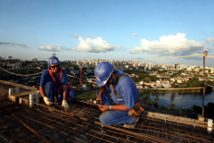 O Paraná apresenta o melhor resultado na geração de empregos desde 2014. Os resultados são do Cadastro Geral de Empregados e Desempregados (Caged), divulgados neste mês pelo Ministério do Trabalho. Foram criadas 40.256 novas vagas com carteira assinada em 2018, o que representa um aumento de 230% em relação a 2017.  Curitiba, 23/01/2019   -  Foto: Gilson Abreu