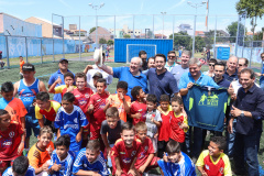 O governador Carlos Massa Ratinho Junior e o prefeito de Curitiba, Rafael Greca, inauguraram neste sábado (02) um parque esportivo no Bairro Novo. A estrutura conta com quadra de futebol com grama sintética, pista de skate com oito obstáculos e quadra poliesportiva. Curitiba,02/02/2019   -  Foto: Rodrigo Félix Leal/ANPr