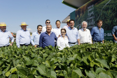 O governador Carlos Massa Ratinho Junior recebe a ministra da Agricultura, Pecuária e Abastecimento, Tereza Cristina, no Show Rural Coopavel.  -  Cascavel, 08/02/2019  -  Foto: Arnaldo Alves/ANPr