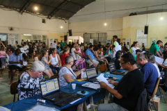 Feira Paraná Cidadão leva serviços gratuitos à população de Campo Magro na região metropolitana de Curitiba. O mutirão oferta  gratuitamente para a população em geral, serviços como a emissão de carteira de identidade, CPF e carteira de trabalho, além da intermediação para vagas de emprego. Também ações em áreas como cidadania, direitos humanos, segurança, educação, saúde, habitação, social, de cultura, esporte e lazer. - Campo Magro, 07/02/2019 -Foto: Geraldo Bubniak/ANPr