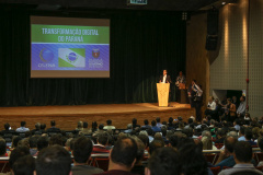 O governador Carlos Massa Ratinho Junior na apresentação das diretrizes da Celepar nesta sexta-feira (15) no Teatro Bom Jesus em Curitiba.   Curitiba, 15/03/2019 -  Foto: Geraldo Bubniak/ANPr