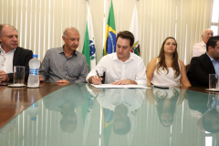 Governador Carlos Massa Ratinho Junior libera recursos para pavimentação asfáltica em Araucária.  -  Araucária, 20/03/2019  -  Foto: Rodrigo Félix Leal