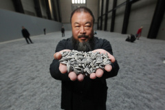 Maior mostra de arte promovida pelo artista plástico chinês Ai Weiwei, “Ai Weiwei Raiz” estreia no Museu Oscar Niemeyer (MON), em Curitiba, no dia 2 de maio. - Curitiba, 03/04/2019  - (Photo by Peter Macdiarmid/Getty Images) *** Local Caption *** Ai Weiwei/Divulgação MON