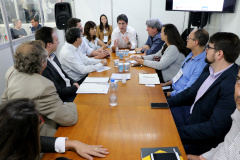 O secretário de Estado do Planejamento, Valdemar Bernardo Jorge, participou na ExpoIngá durante a interiorização do Governo do  Estado, de um encontro com prefeitos e técnicos de 15 municípios da região de Maringá. Foi apresentado o Plano de Desenvolvimento Metrópole Norte, com temas relacionados a água, resíduos, infraestrutura e tributos. 
Foto: Divulgação/SEPL