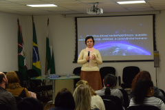 Primeira etapa do 4º Ciclo de Videoconferências dedicado, neste ano, a discutir a Prevenção de Violência e Promoção da Cultura da Paz. A ideia é capacitar gestores e profissionais que atuam em políticas públicas para identificar e prevenir situações de risco de violência virtual contra crianças e adolescentes.  -  Curitiba, 27/05/2019  -  Foto:  Americo Antonio