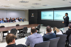 Comec realiza encontro com prefeituras da Região Metropolitana de Curitiba, para esclarecer dúvidas em processos de Planejamento Urbano.
1/06/2019
Foto: Maurilio Cheli