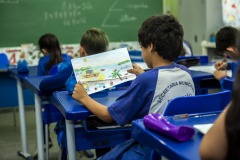 Os 1.103 alunos de 5º ano das escolas municipais que visitaram o Porto de Paranaguá neste primeiro semestre se preparam para participar do Concurso de Desenho do Projeto Porto Escola.  -  Paranaguá, 17/06/2019  -  Foto: Cláudio Neves/ANPr