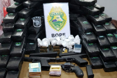 Uma grande operação de inteligência desencadeada pela Polícia Militar, denominada Corpus Christi, prendeu, na manhã desta quarta-feira (19/06), 19 pessoas pertencentes a uma organização criminosa de tráfico de drogas que atuava no Litoral e na Capital  -  Curitiba, 19/06/2019  -  Foto: Divulgação PMPR