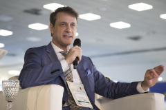 “O modelo de excelência do saneamento no Paraná” foi o tema da palestra magna de encerramento do 30.º Congresso Brasileiro de Engenharia Sanitária e Ambiental (CBESA), apresentada nesta quarta-feira (19), em Natal, pelo diretor-presidente da Sanepar, Claudio Stabile.  -  Natal, 19/06/2019  -  Foto: Alvaro De Maria/Divulgação Sanepar