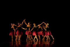 A Cia. Jovem da Escola de Dança Teatro Guaíra ganhou 13 prêmios no 29º Festival de Dança Mery Rosa, que aconteceu entre 19 e 23 de junho em Itajaí. Foram dois prêmios especiais, seis primeiros, três segundos e dois terceiros lugares.  -  Curitiba, 26/06/2019  -  Foto: Cayo Vieira