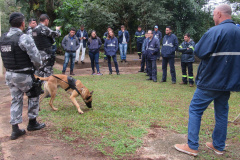 Profissionais da Sanepar recebem treinamento periodicamente. Foto: Divulgação/Sanepar