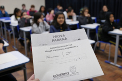 Balanço divulgado nessa semana mostra que a Prova Paraná, avaliação diagnóstica ofertada pelo Governo do Estado por meio da Secretaria de Estado da Educação e do Esporte, teve maior número de participantes em sua segunda edição, aplicada antes do recesso escolar. Foto: José Fernando Ogura/AEN