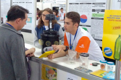 Usar o celular como aliado no combate aos criadouros do mosquito Aedes aegypti. Essa foi a proposta feita aos alunos da quarta série do Curso Técnico em Informática integrado ao Ensino Médio do Colégio Estadual Malvino de Oliveira, em Porecatu (Norte). Foto: Divulgação/SEED