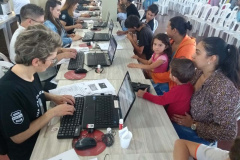 A feira de serviços ficou marcada por várias ações, mas uma em especial.  Foto: Divulgação/SEJUF