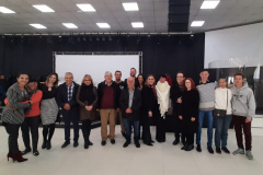 Uma parceria entre o Departamento Penitenciário do Paraná (Depen) e a Igreja Evangélica Templo das Águias tem permitido que presos da Penitenciária Central do Estado - Unidade de Progressão (PCE-UP) participem de uma formação de “Discipulado para o Encarcerado”, no qual os detentos estudam a Bíblia semanalmente. Foto: Divulgação/SESP