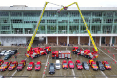 O Corpo de Bombeiros do Paraná recebeu nesta segunda-feira (7) duas novas plataformas skylift, utilizadas no combate a incêndios em grandes alturas. A entrega dos novos equipamentos foi feita pelo governador Carlos Massa Ratinho Junior, como parte das comemorações pelos 107 anos da Corporação.Foto: José Fernando Ogura/AEN